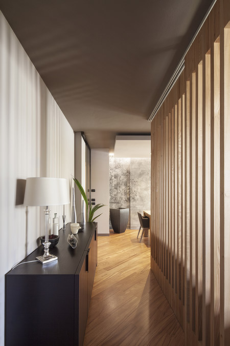 Foto di progetto di Machina Architetti Associati: Appartamento T a Treviso. Veduta interno primo piano. 2017